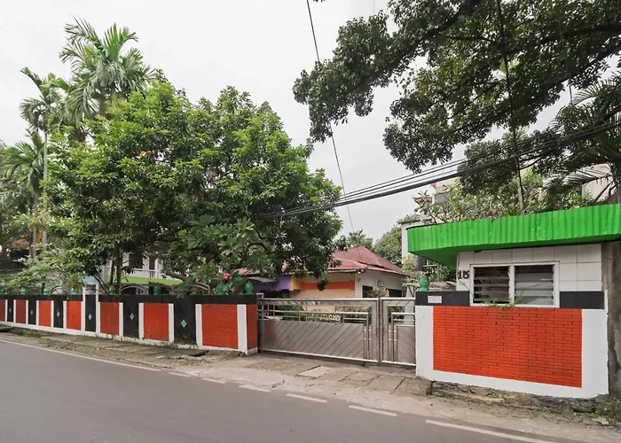 Urbanview Hotel Minongga Pondok Labu Jakarta